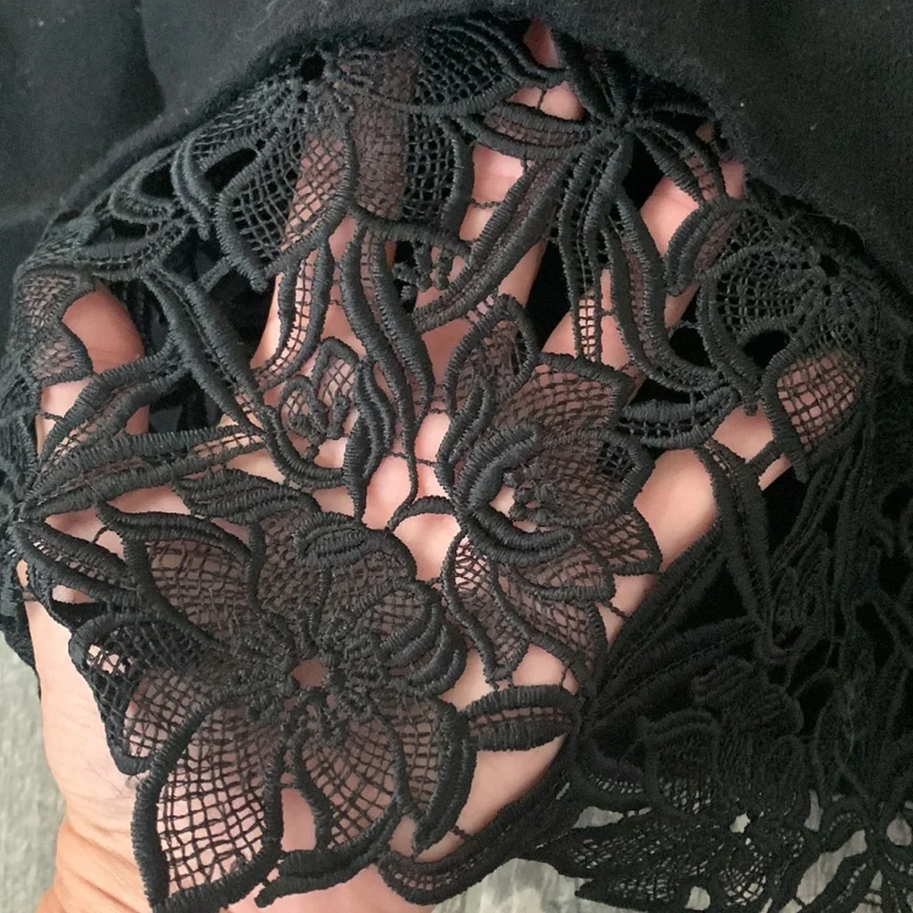 Oscar dela Renta Made in Italy black skirt